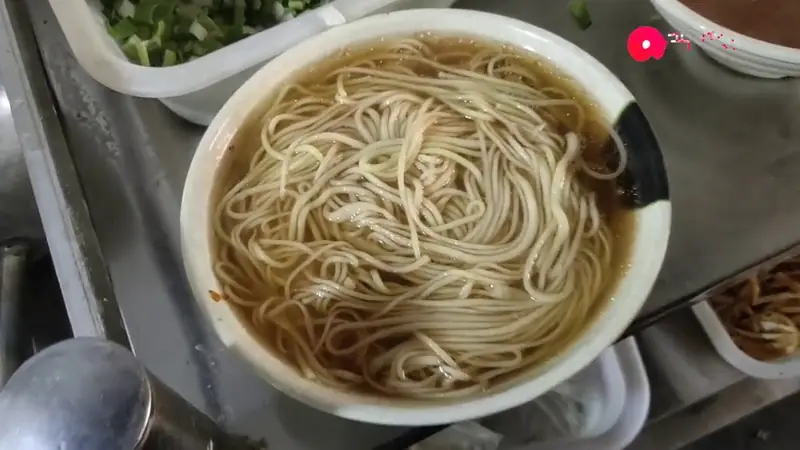 Piaominqu Pressed Noodles (漂抿曲) — dish photograph