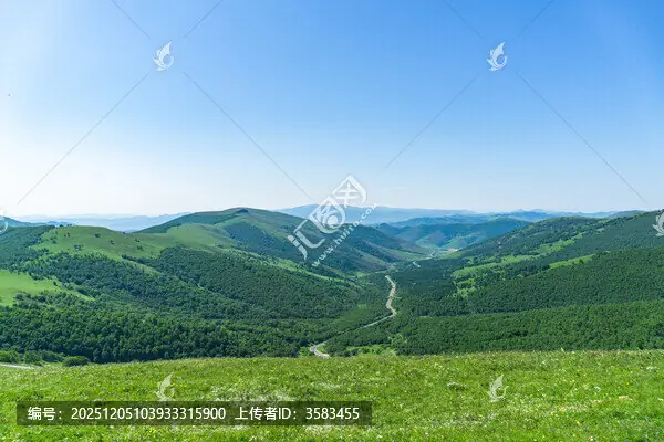 Huanggangliang Mountain (黄岗梁)