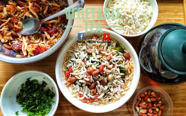 Savoury Vegetable and Rice Tea Bowl (菜茶) — dish photograph