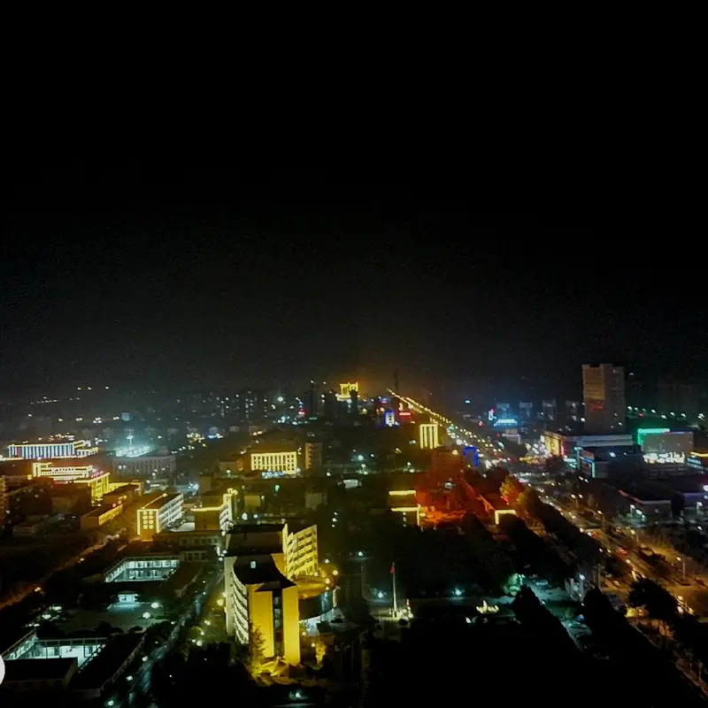 Fan County (范县) — representative view · 范县城区夜景