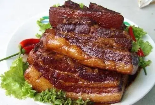 Yingcheng Braised Pork Hock (应城扒肉) — dish photograph