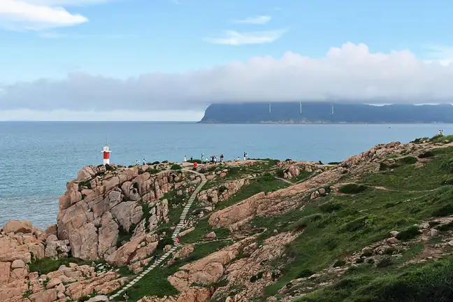 Lighthouse Scenic Area (灯塔风景区)