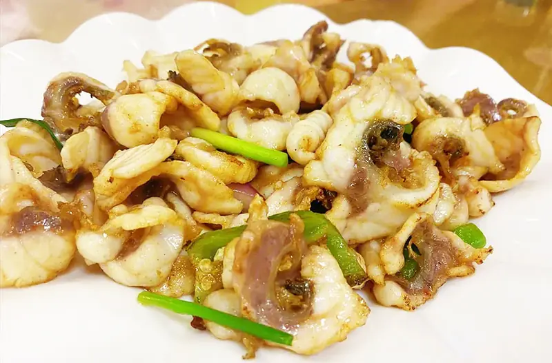 Dongsheng Crisp Grass Carp (东升脆肉鲩) — dish photograph