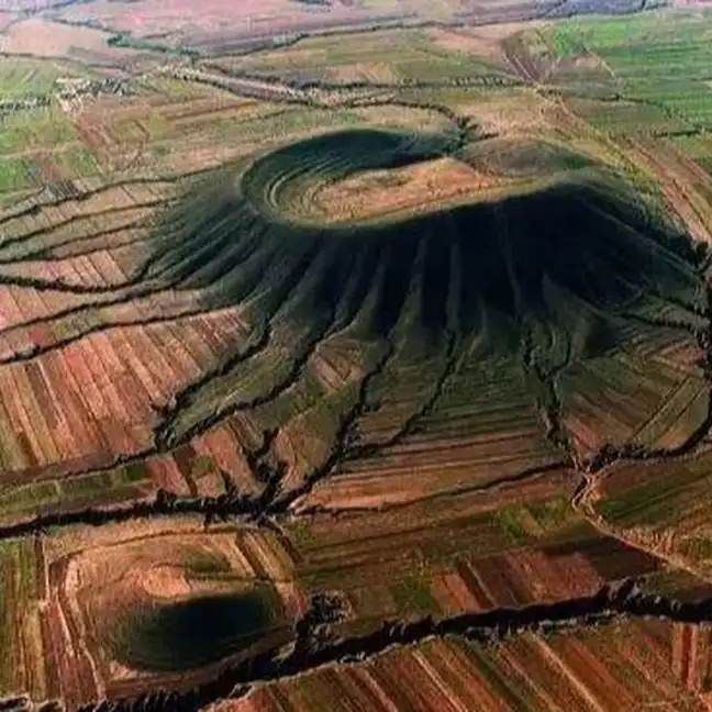 Yunzhou District (云州区) — representative view · 大同火山群航拍