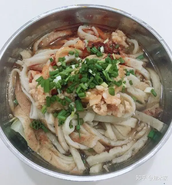 Shiqian Mung Bean Noodles (石阡绿豆粉) — dish photograph