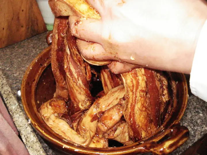 Shiquan Guiguzi Cured Pork (石泉鬼谷子腊肉) — dish photograph