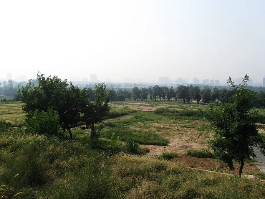 Grounds of the Han Chang'an city ruins, looking north from the Weiyang Palace Front Hall site; 1 September 2013.