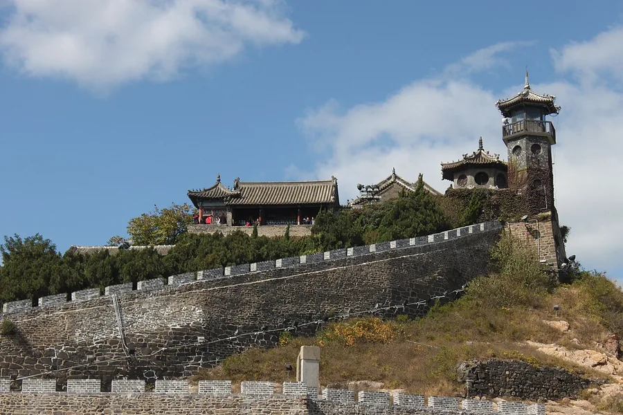 The coastal fortification and traditional pavilions of Penglai Pavilion, Yantai, Shandong; 17 October 2009.