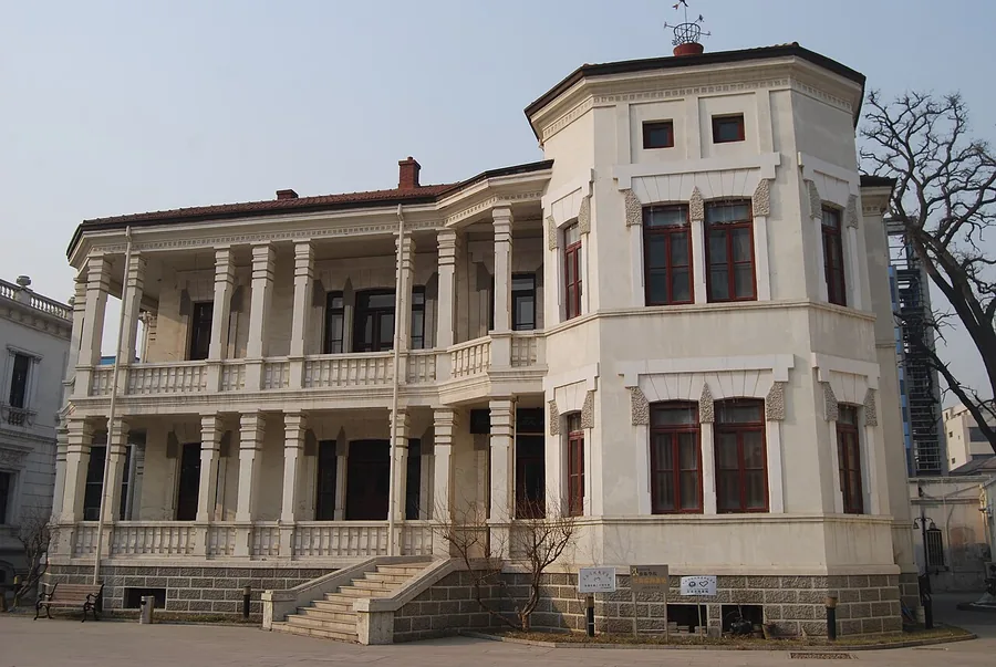 Liang Qichao's former residence in Tianjin, photographed in January 2011.