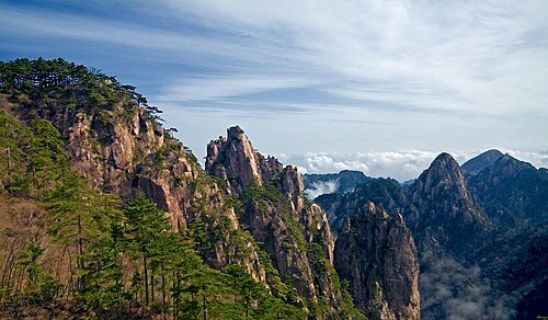 Mt. Huangshan · 黄山