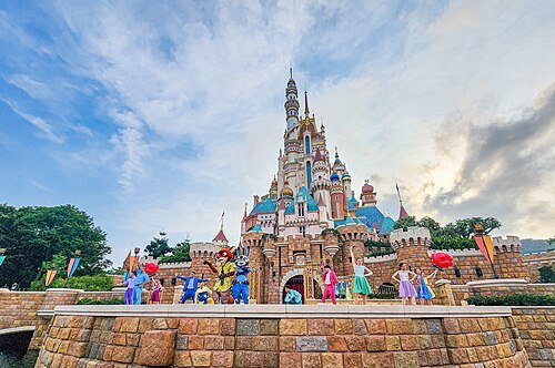 Hong Kong Disneyland · 香港迪士尼乐园