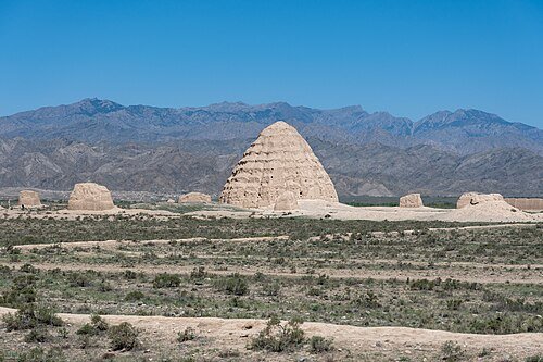 Western Xia Imperial Tombs · 西夏陵