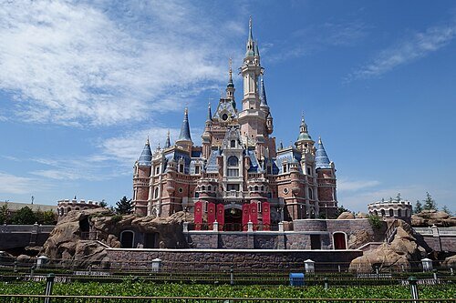 Shanghai Disneyland · 上海迪士尼乐园