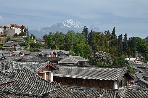 Old Town of Lijiang - China · 丽江古城