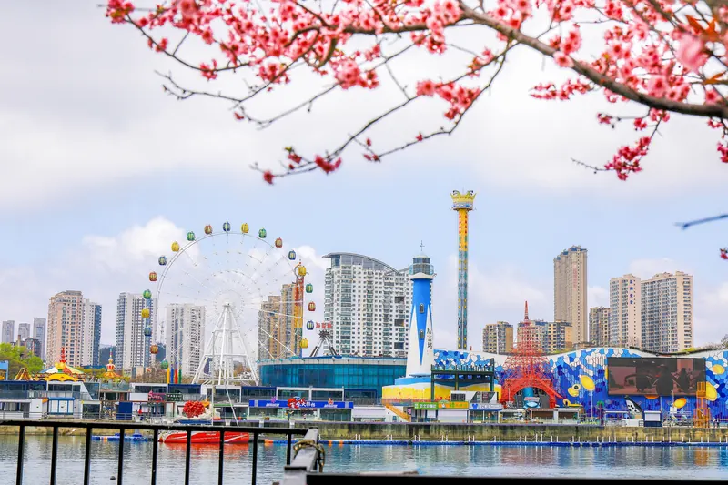 Xinghai Park · 星海公园