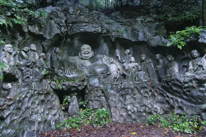 Lingyin Feilai Peak Scenic Area · 灵隐飞来峰景区