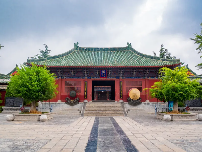 Kaifeng Fu (Kaifeng Palace) · 开封府