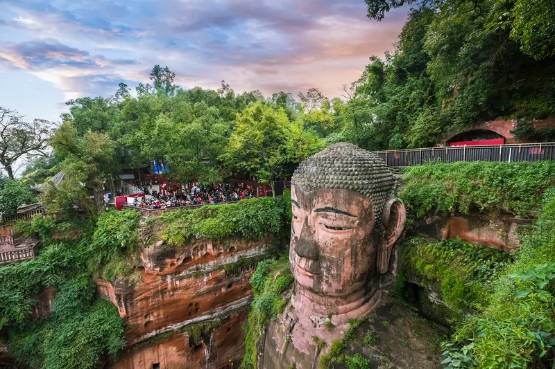 Leshan Giant Buddha · 乐山大佛