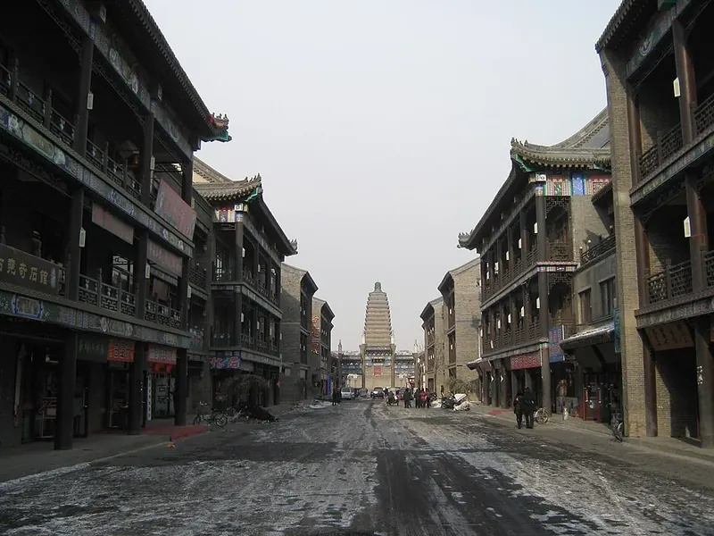 The Ancient Street in Chaoyang, Liaoning (辽宁朝阳古街), with a pagoda at its far end.