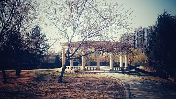 A park pavilion at Dadong Square in Dadong District, Shenyang.