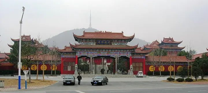 Kaifu Temple at Dashu Mountain in Shushan District, Hefei.