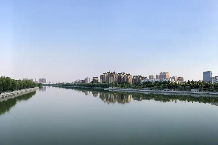 The Jialu River in Zhongmu County, Henan.