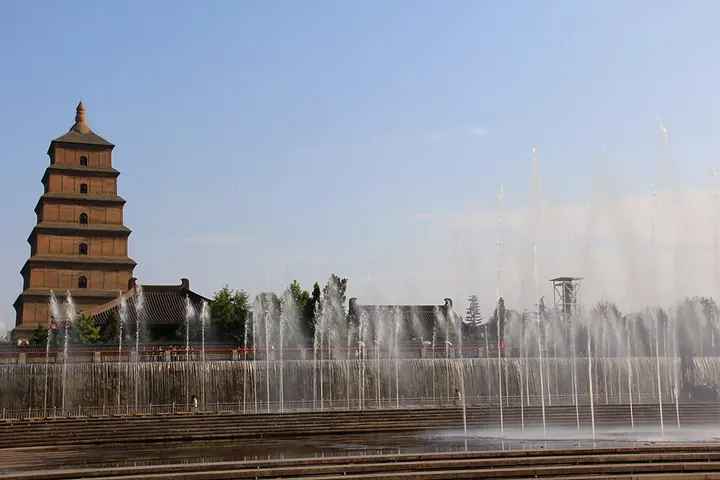 The fountain square by the Giant Wild Goose Pagoda in Yanta District, Xi'an.