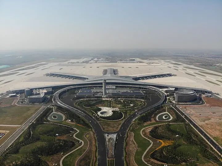 Qingdao Jiaodong International Airport, photographed in May 2020 · 青岛胶东国际机场