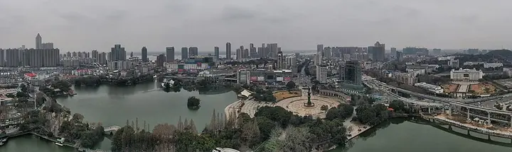 Jinghu lake and surrounding neighbourhoods in Jinghu District, Wuhu. Photo: 2021-01-06 13:33:37.