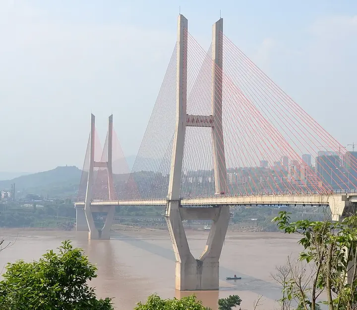 Changshou Yangtze River Bridge in Changshou District, Chongqing. Photo: 2012-08-03.