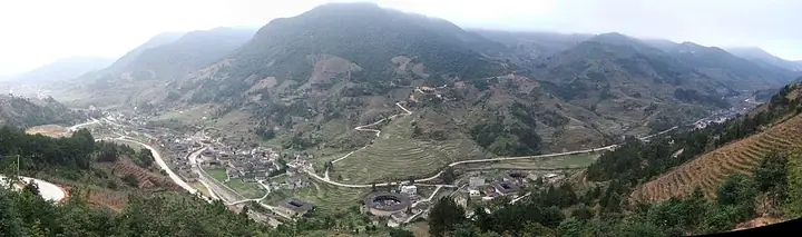 The Nanxi Creek Valley and its tulou villages in Yongding District, Longyan. Photo: 2013-05-16 21:43:03.
