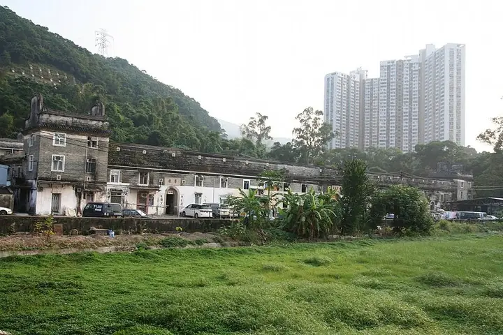 Exterior of Tsang Tai Uk walled village · 曾大屋围村外观