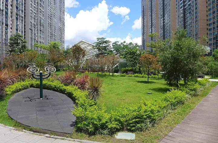 Taipa Central Park landscape · 氹仔中央公园绿地