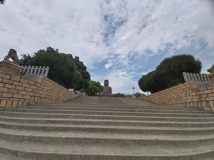 Stairs leading to the Great Buddha at Baguashan, Changhua