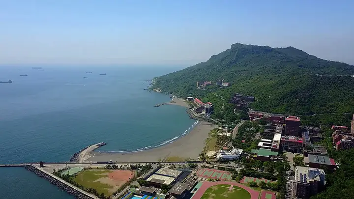 Sizihwan bay, Shoushan and National Sun Yat-sen University