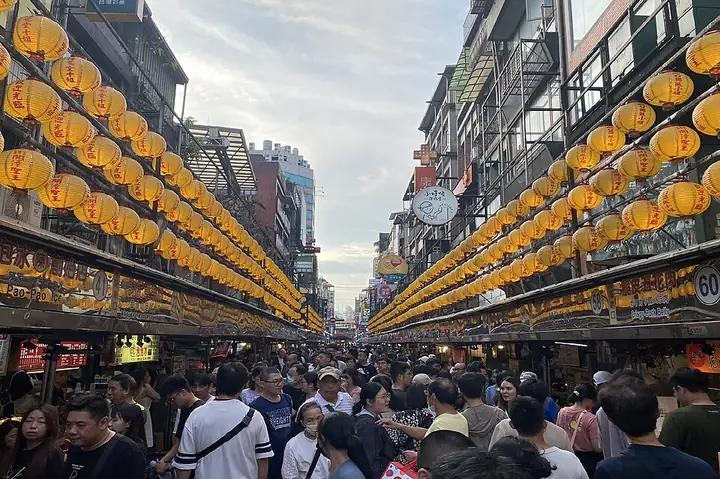 Lantern-lined food stalls at Keelung Miaokou Night Market