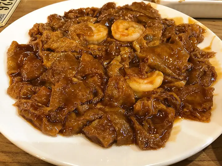 Tianjin dumianjin, pictured as braised fried wheat gluten with shrimp.