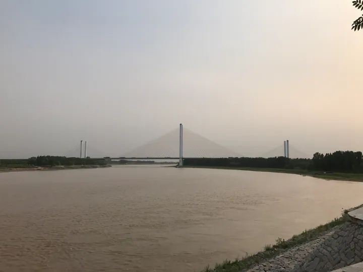 Cable-stayed bridge over the Yellow River near Bincheng District