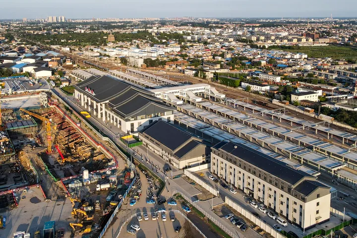 Aerial view of the renovated Kaifeng Railway Station