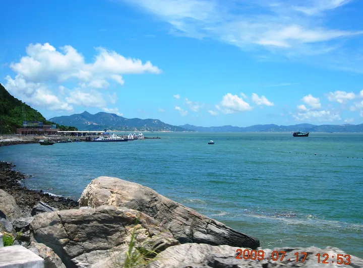 Coastline and pier of Xiachuan Island, Taishan