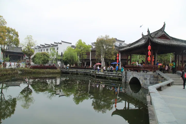 Arch bridge and pavilion at Jiangwan Scenic Area, Wuyuan