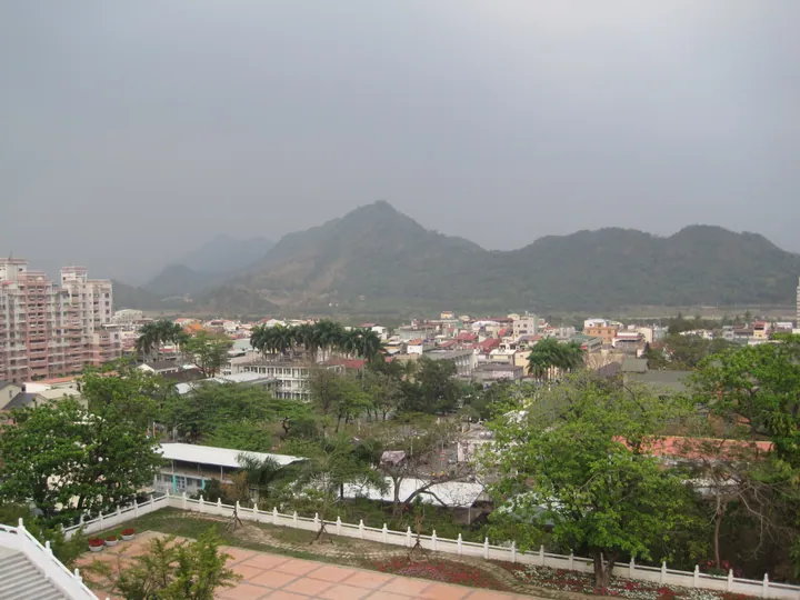 Overview of Cishan District's town center and surrounding hills