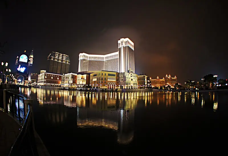 Cotai Resort Architecture and Entertainment (路氹综合度假区公共建筑与演艺)