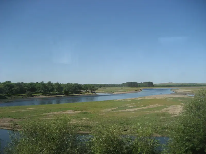 Representative view in Nianzishan District · 碾子山区代表景观：Landscape from Hulan Ergi to Yakeshi - panoramio