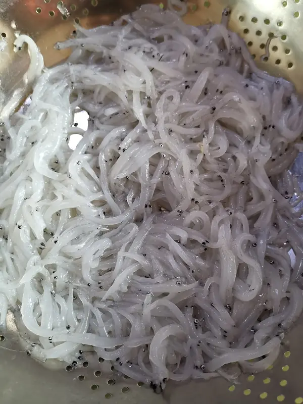 Reference photo for Taihu Lake Three Whites · 太湖三白同类菜品参考照片